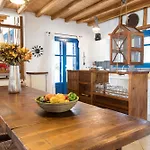 Martineli - A Beachfront Estate * Drios