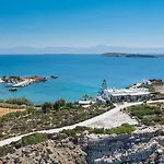 Martineli - A Beachfront Estate Villa Drios