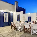 Martineli - A Beachfront Estate Drios