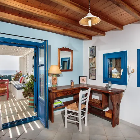 Martineli - A Beachfront Estate Drios