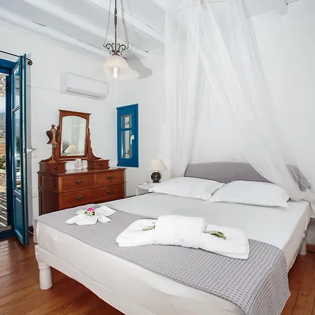 Martineli - A Beachfront Estate *