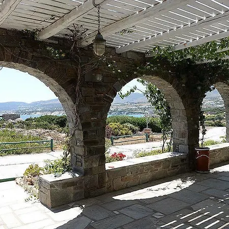Villa Martineli - A Beachfront Estate Driósz