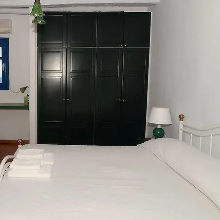 Martineli - A Beachfront Estate Villa