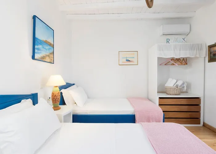 Martineli - A Beachfront Estate Βίλα *