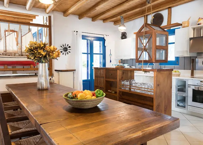 Martineli - A Beachfront Estate * Δρυός