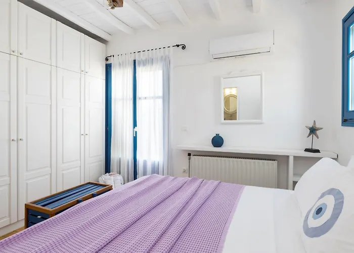 Βίλα Martineli - A Beachfront Estate