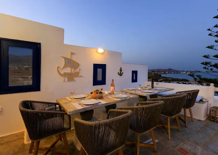 Martineli - A Beachfront Estate Βίλα