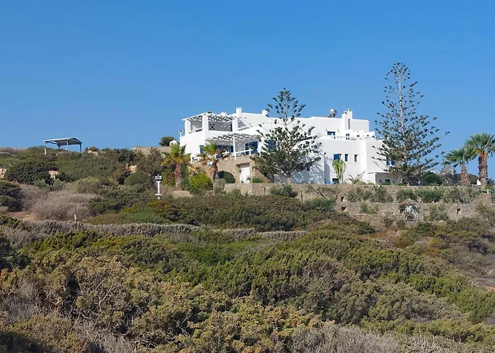 Martineli - A Beachfront Estate *